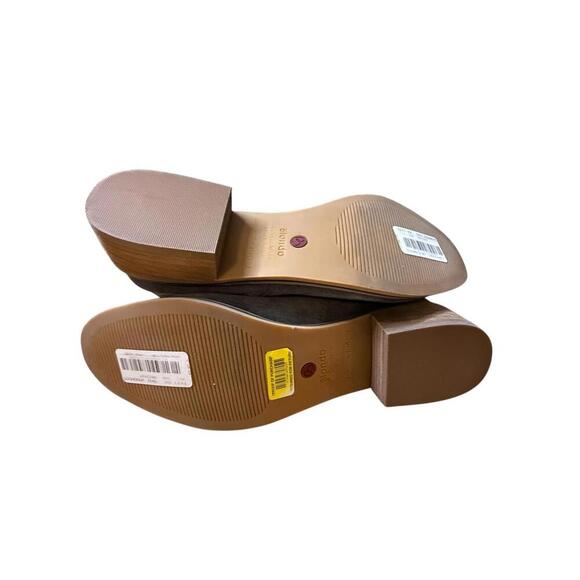 Blondo Liam Suede Waterproof Ankle Bootie Size 10 Gray Chelsea Double Zip  NWOT - Picture 3 of 5